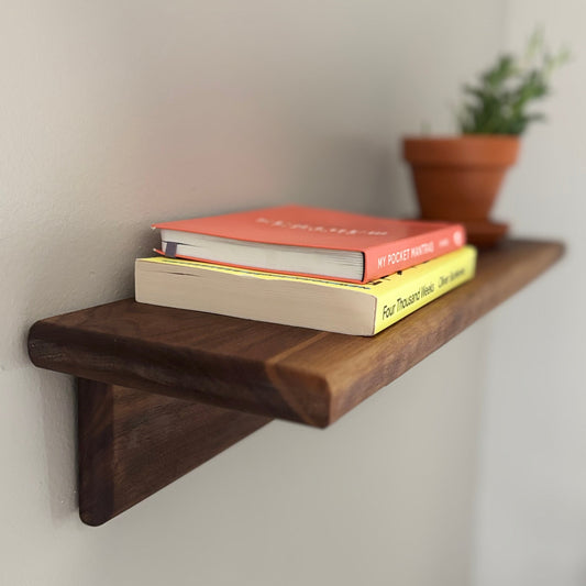 Lund Floating Shelf