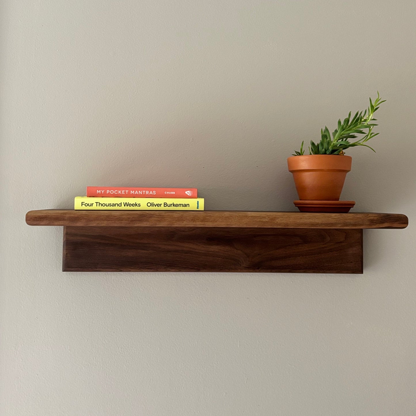 Lund Floating Shelf