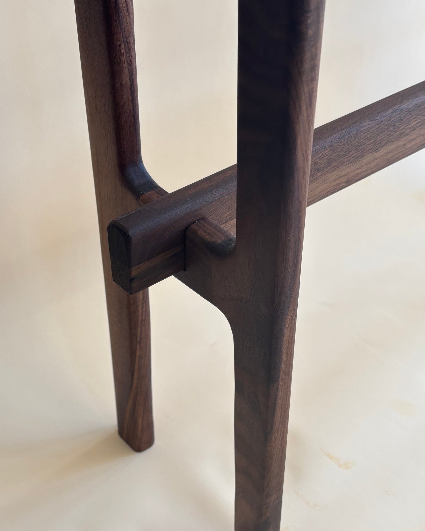 Fors Entryway Table