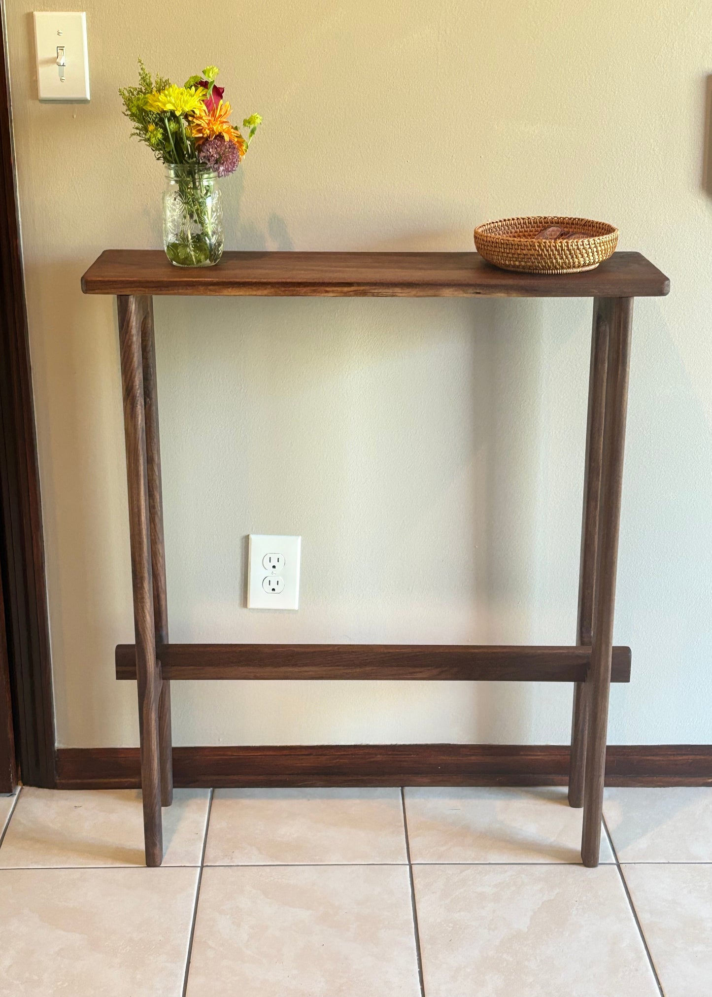 Fors Entryway Table